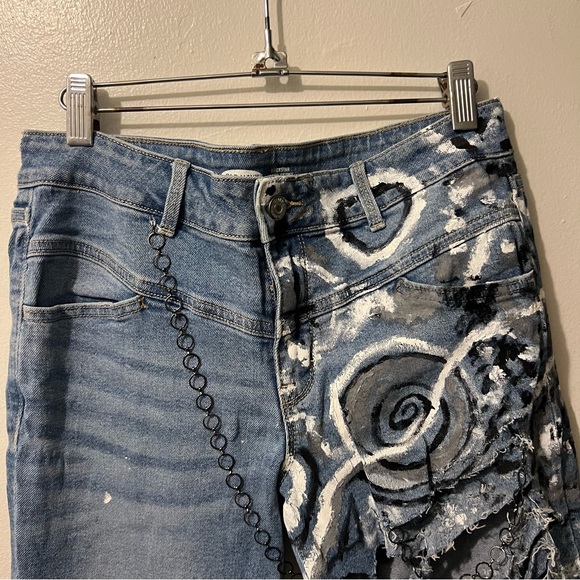 Upcycled Old Navy Super Skinny Mid Rise Jeans Women’s 10 - Picture 6 of 16